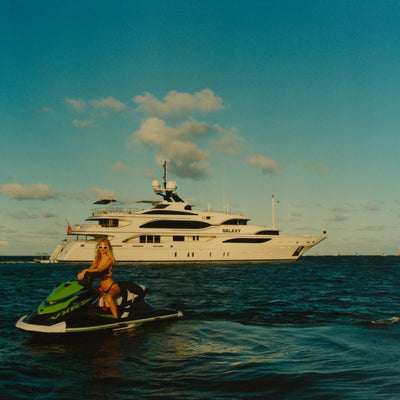 YOUR BEACH ESSENTIALS