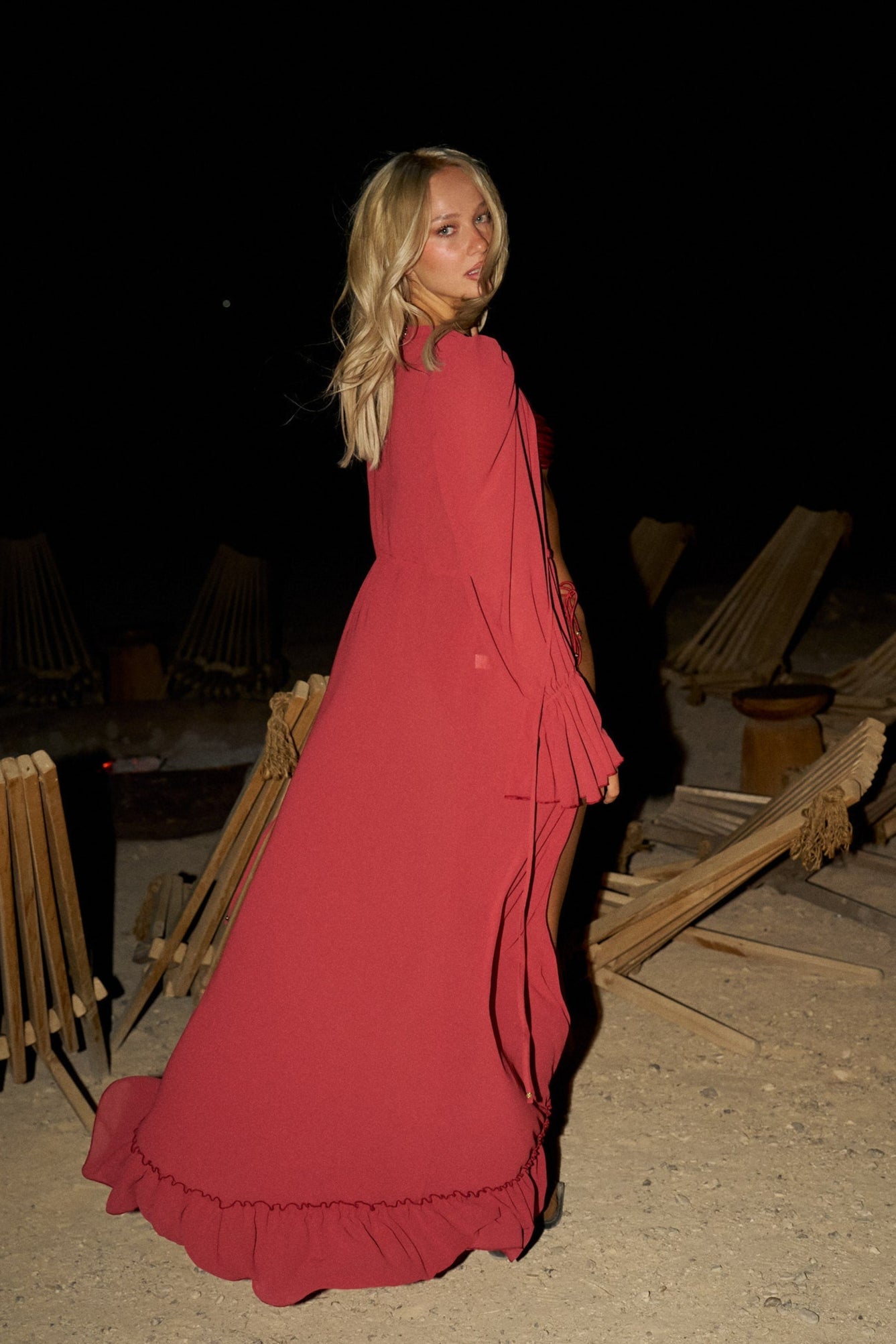 BERTA CRIMSON - COVER UP