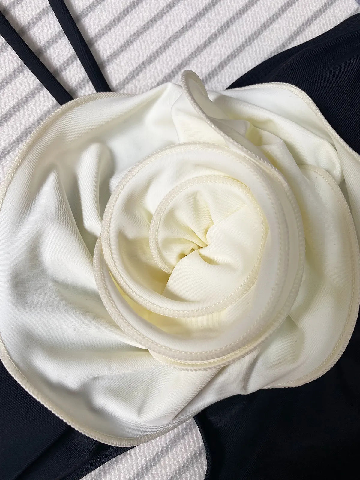 Body Mar & Sal Elina